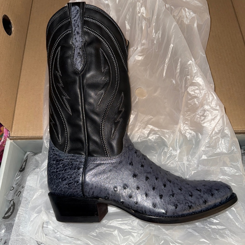 Brand New Blue Steel Boots